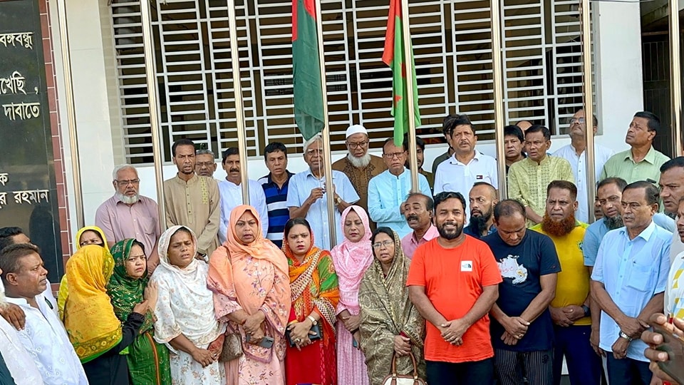 সারা দেশের ন্যায় চুয়াডাঙ্গা, মেহেরপুর ও ঝিনাইদহে আ.লীগের ‘প্লাটিমান জয়ন্তী’ উদ্যাপন