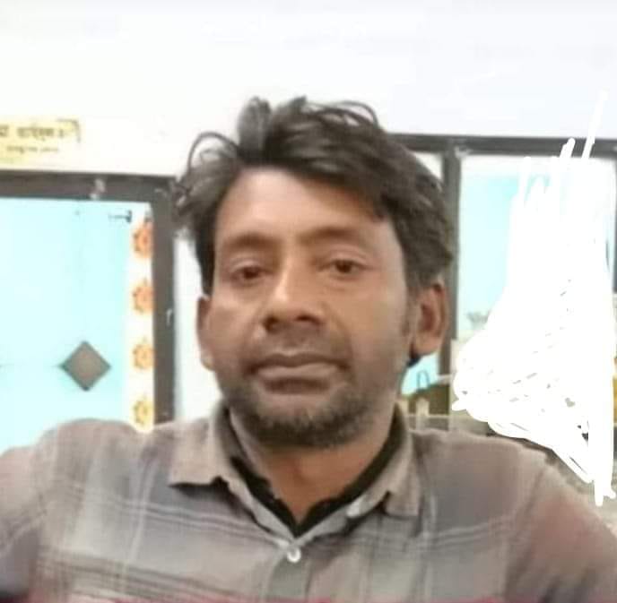 হিজলগাড়ীতে হোটেল ব্যবসায়ীর আত্মহত্যা