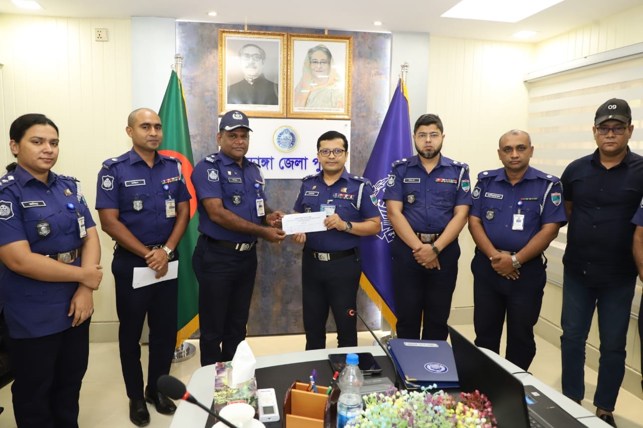 চুয়াডাঙ্গায় পুলিশের মাসিক অপরাধ পর্যালোচনা ও কল্যাণ সভা অনুষ্ঠিত