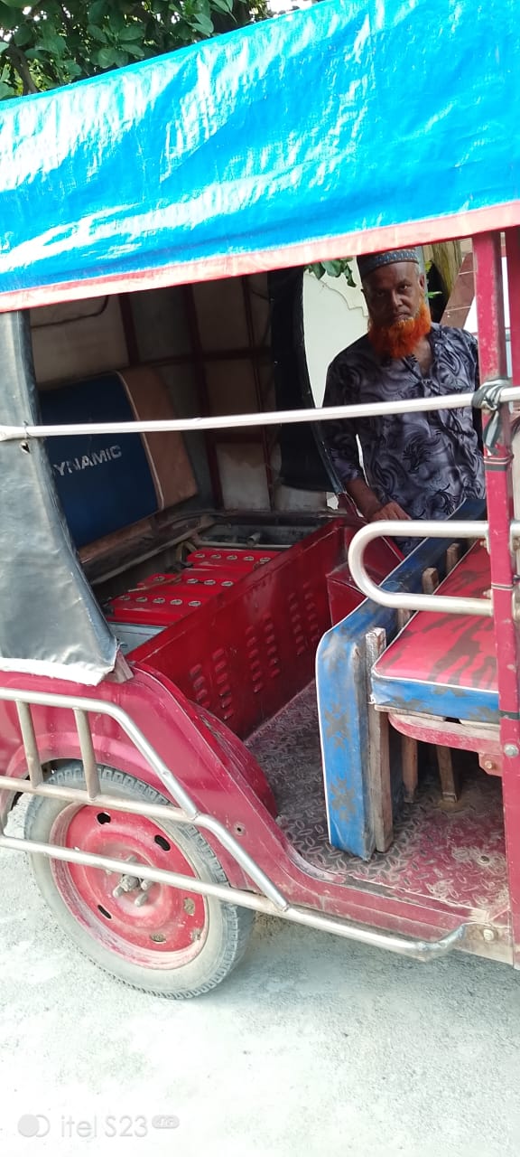 চুয়াডাঙ্গায় ব্যাটারি ও দর্শনায় ইজিবাইক চুরি