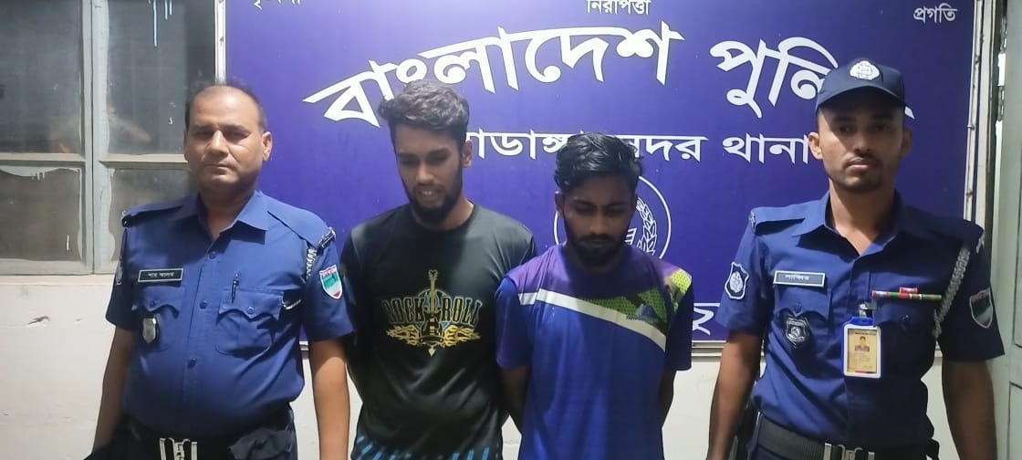 চুয়াডাঙ্গায় স্বর্ণালঙ্কার ও নগদ টাকা চুরি, গ্রেপ্তার ২