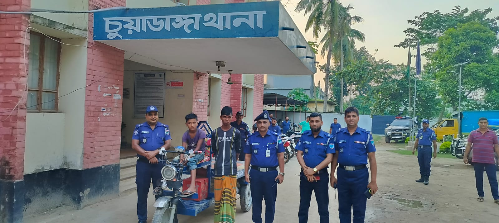চুয়াডাঙ্গায় সেই চুরি হওয়া ভ্যান উদ্ধার করল পুলিশ, একজন গ্রেপ্তার