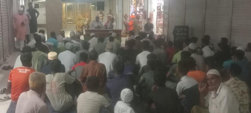 আন্দুলবাড়ীয়ায় প্রয়াত তারিকের স্মরণে দোয়া অনুষ্ঠিত