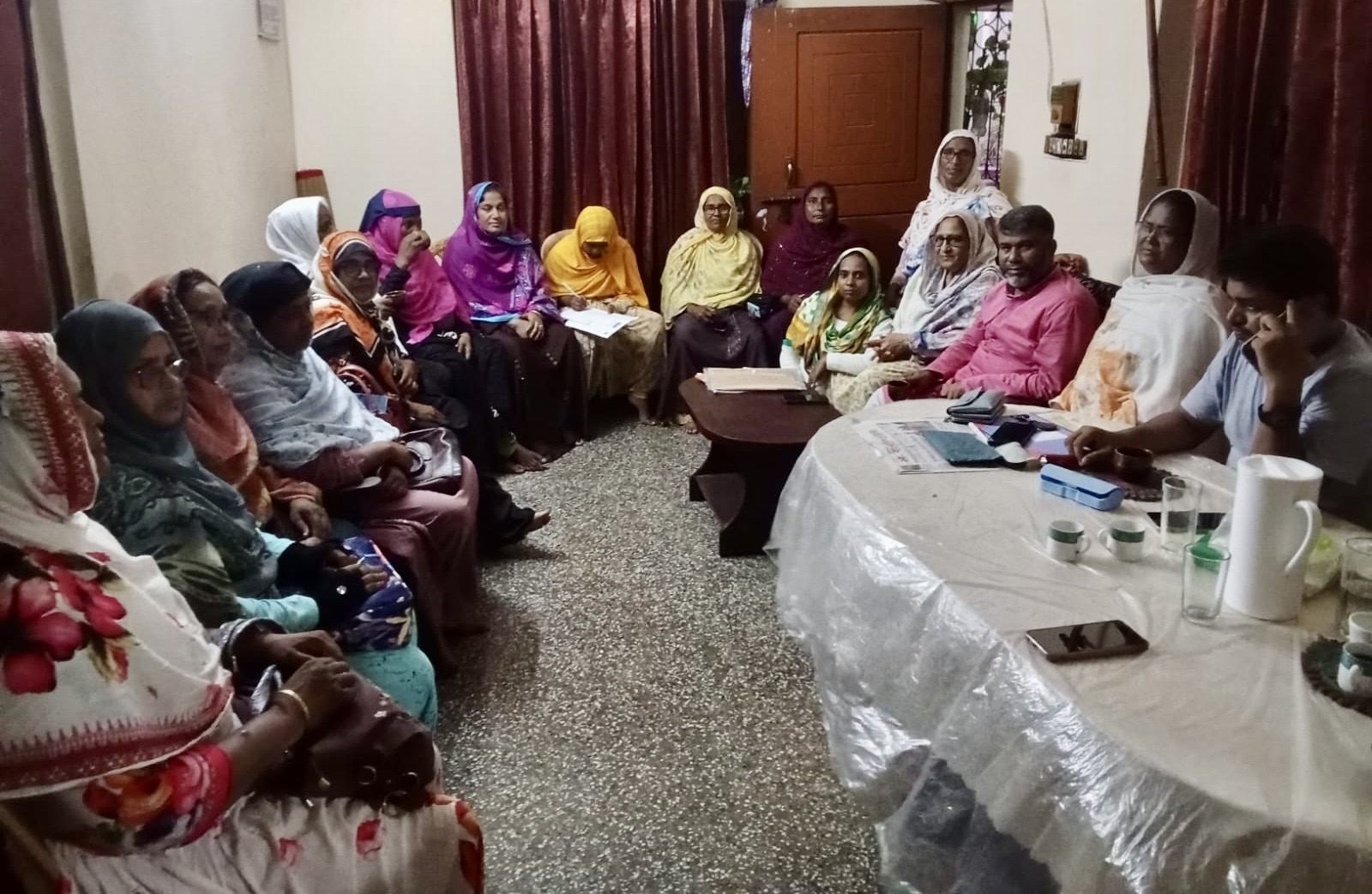চুয়াডাঙ্গায় মহিলা দলের নেতৃবৃন্দের সাথে মতবিনিময় সভায় শরীফুজ্জামান