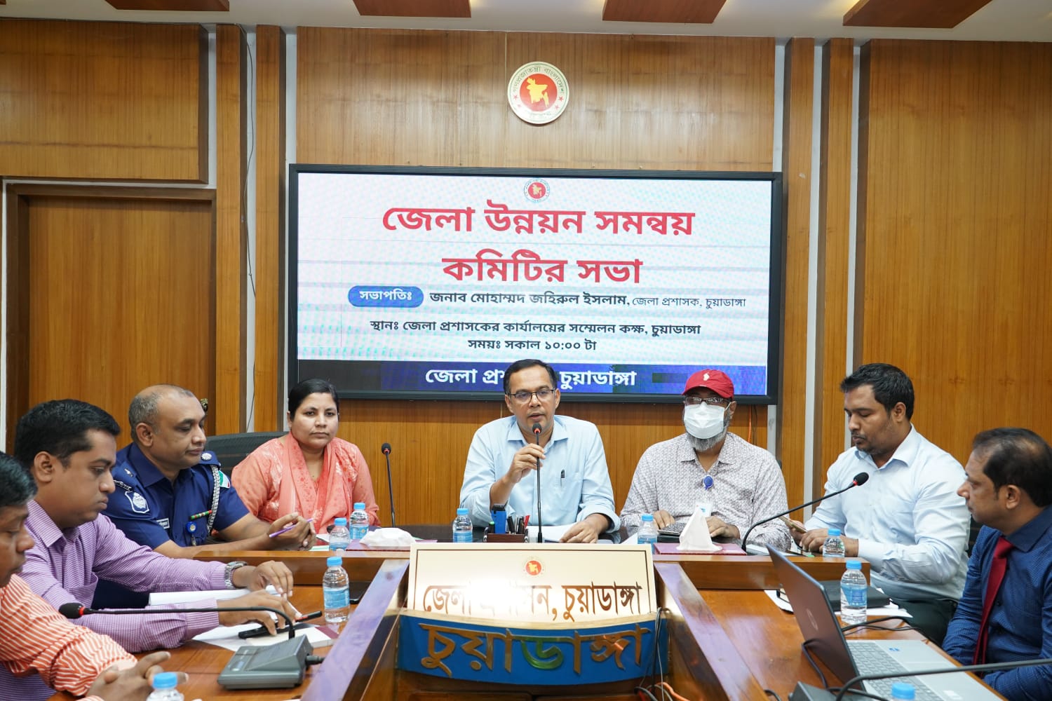 চুয়াডাঙ্গা জেলা উন্নয়ন সমন্বয় কমিটির মাসিক সভায় জেলা প্রশাসক জহিরুল ইসলাম