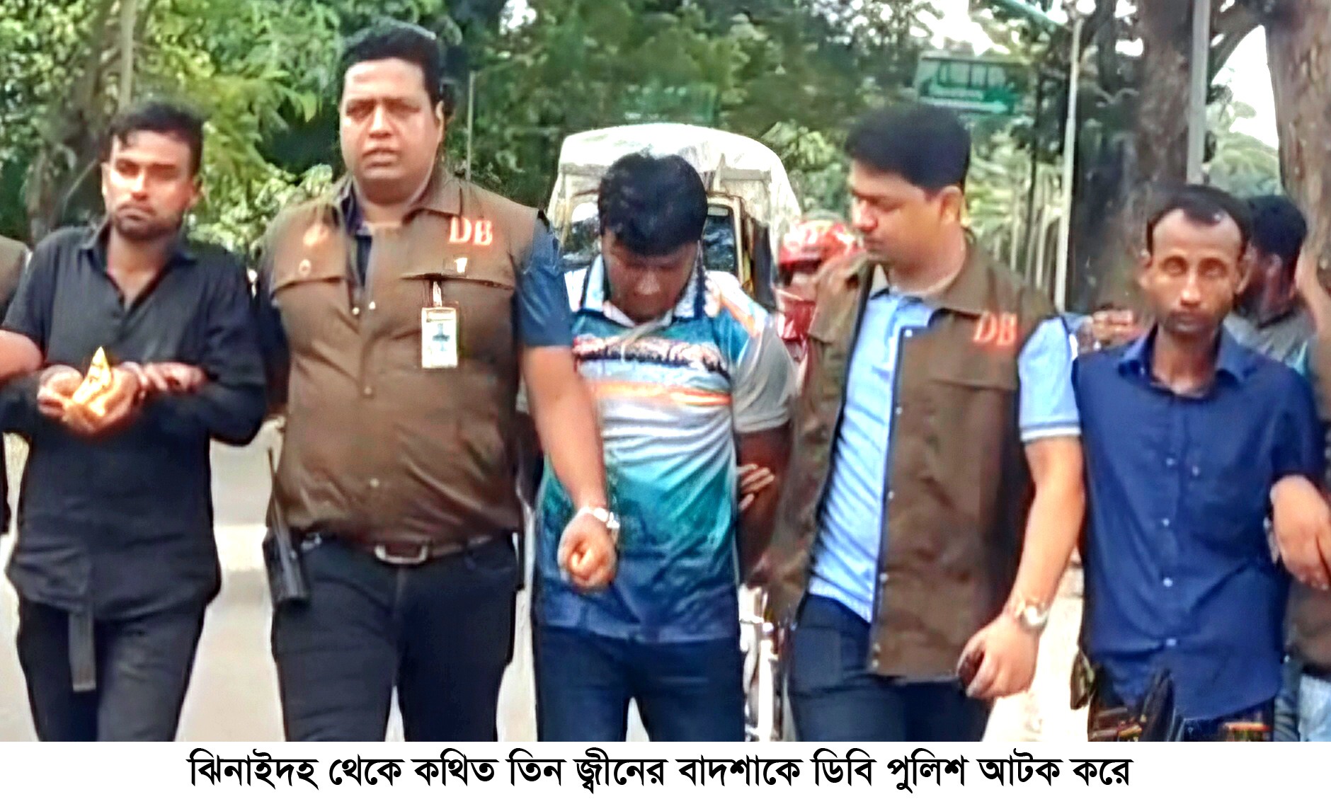 ঝিনাইদহে ‘জ্বীনের বাদশাহ’ সেজে নারীর সাথে প্রতারণা