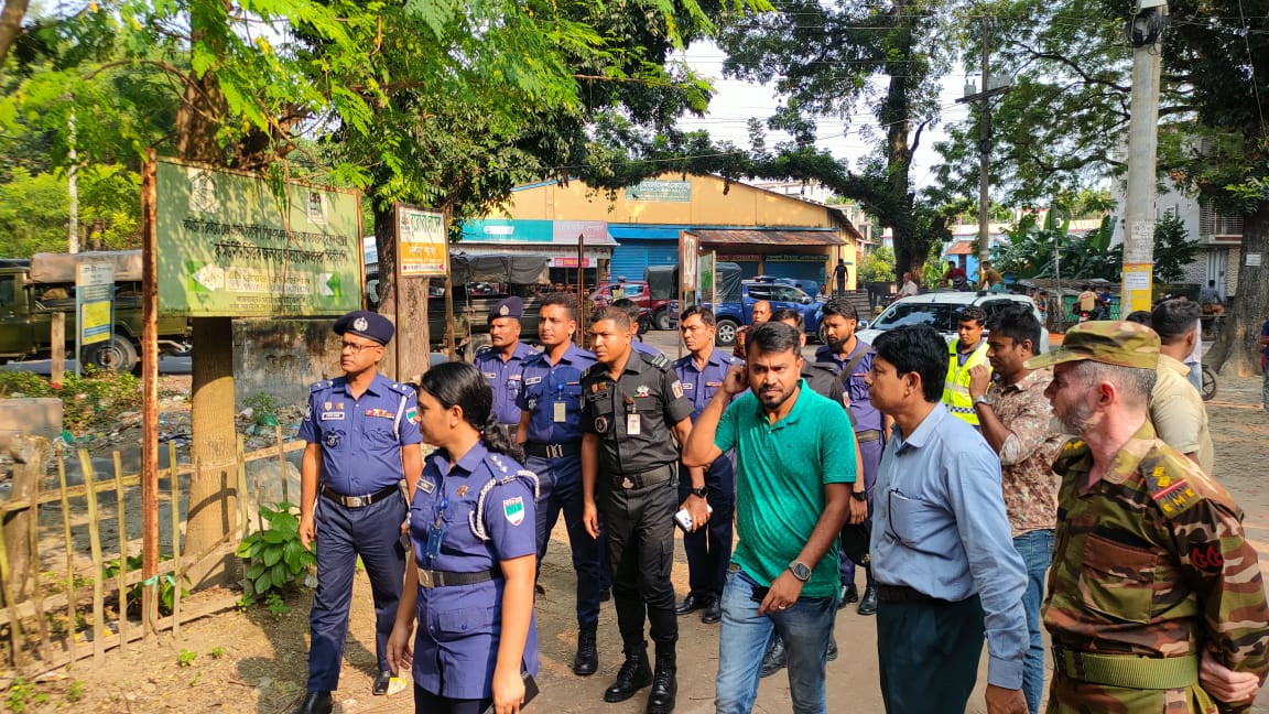 বোমা রেখে পালালো দুর্বৃত্তরা, দিনভর উৎকণ্ঠা
