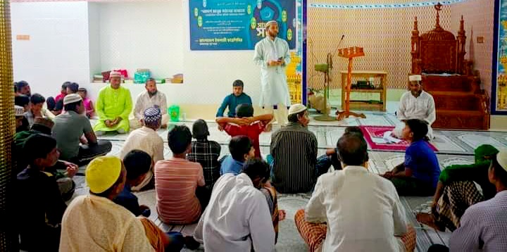আলমডাঙ্গায় ছাত্রদের সাথে শিবিরের সভা