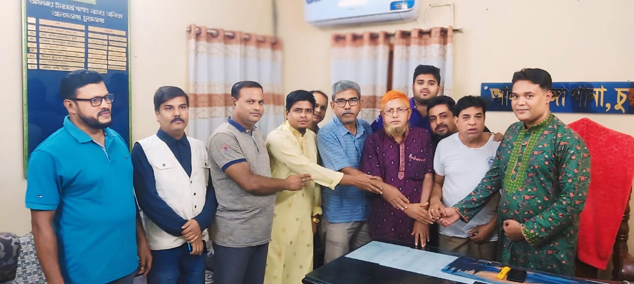 আলমডাঙ্গার নবাগত ওসি মাসুদুর রহমানের সাথে