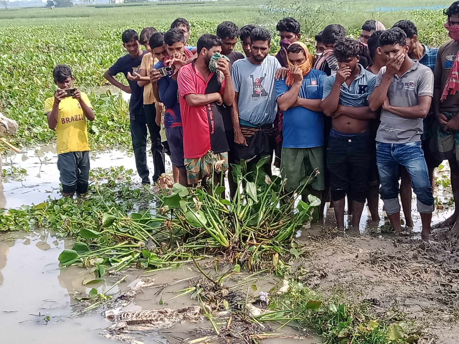 জীবননগর সীমান্তে বিল থেকে অজ্ঞাত ব্যক্তির কঙ্কাল উদ্ধার