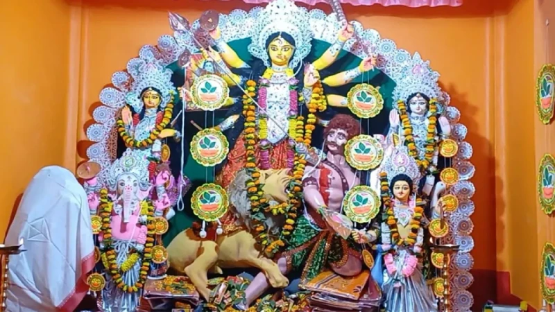 মন্দিরে মন্দিরে উৎসবের আমেজ, আজ মহাসপ্তমী