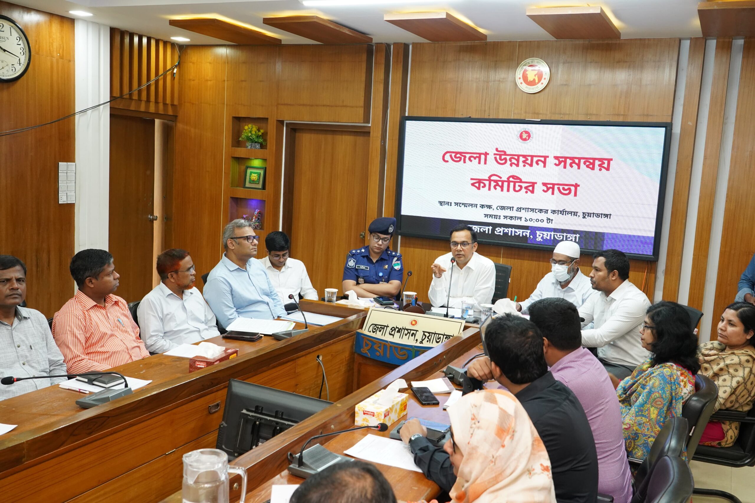 চুয়াডাঙ্গা জেলা উন্নয়ন সমন্বয় কমিটির মাসিক সভায় ডিসি জহিরুল ইসলাম