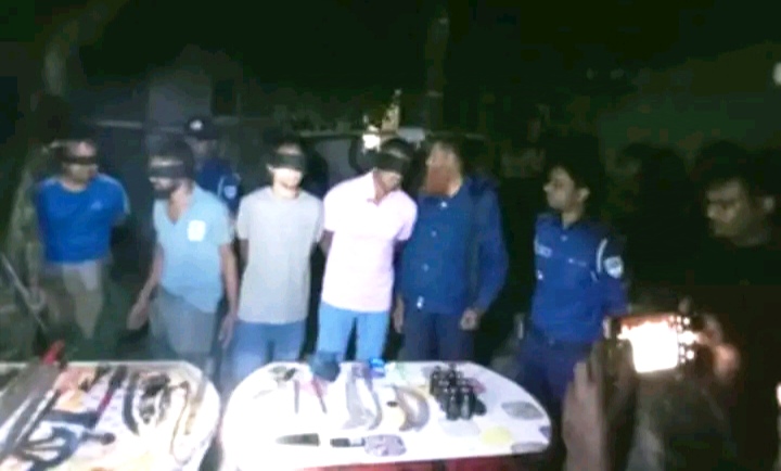আগ্নেয়াস্ত্র, মাদক ও দেশীয় অস্ত্র উদ্ধার