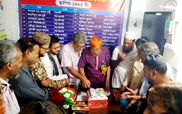 আলমডাঙ্গায় সাংবাদিক খন্দকার মণ্টুর ৭০তম জন্মবার্ষিকী পালন