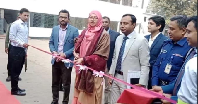 মেহেরপুরে গ্রাম পুলিশ সদস্যদের লেখা দেওয়াল পত্রিকার উদ্বোধন
