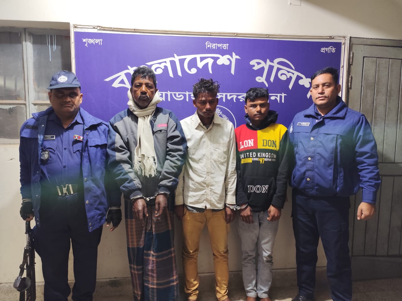 চুয়াডাঙ্গায় বাইসাইকেল চোর চক্রের তিন সদস্য আটক
