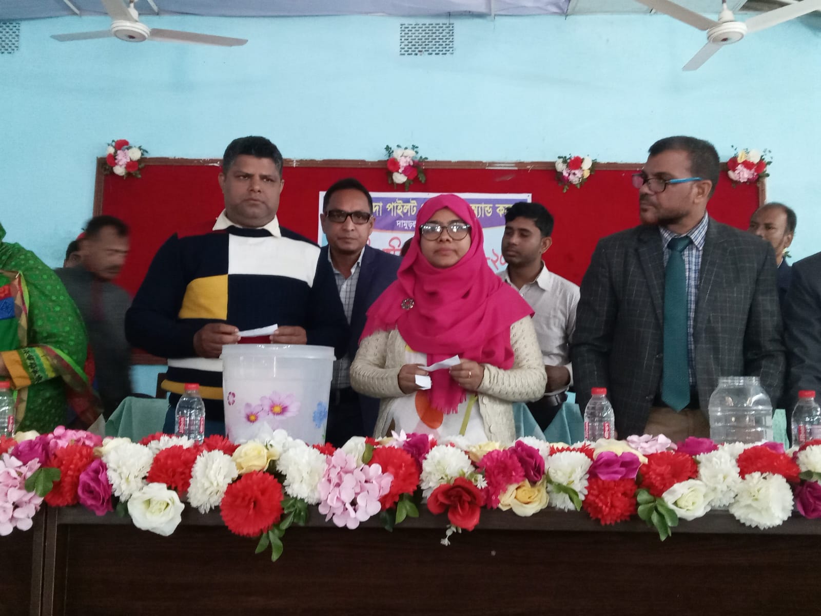 দামুড়হুদা পাইলট গার্লস স্কুল অ্যান্ড কলেজের ষষ্ঠ শ্রেণির ভর্তির লটারি