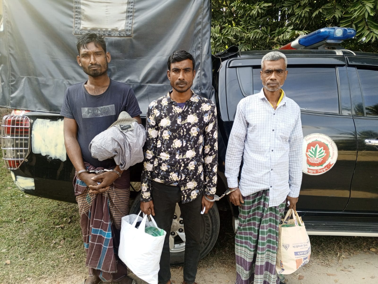 চুয়াডাঙ্গা পৌর এলাকায় মাদকদ্রব্য নিয়ন্ত্রণ অধিদপ্তরের অভিযান