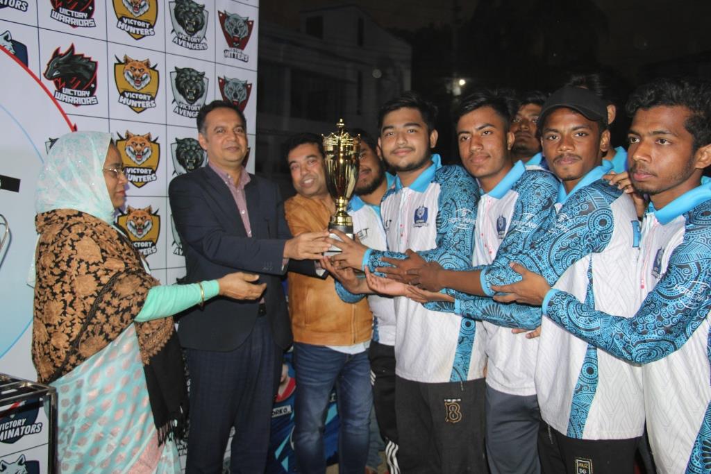 চুয়াডাঙ্গায় ভিক্টোরিয়ান্স ক্রিকেট টুর্নামেন্টের ফাইনাল ও পুরস্কার বিতরণ অনুষ্ঠিত
