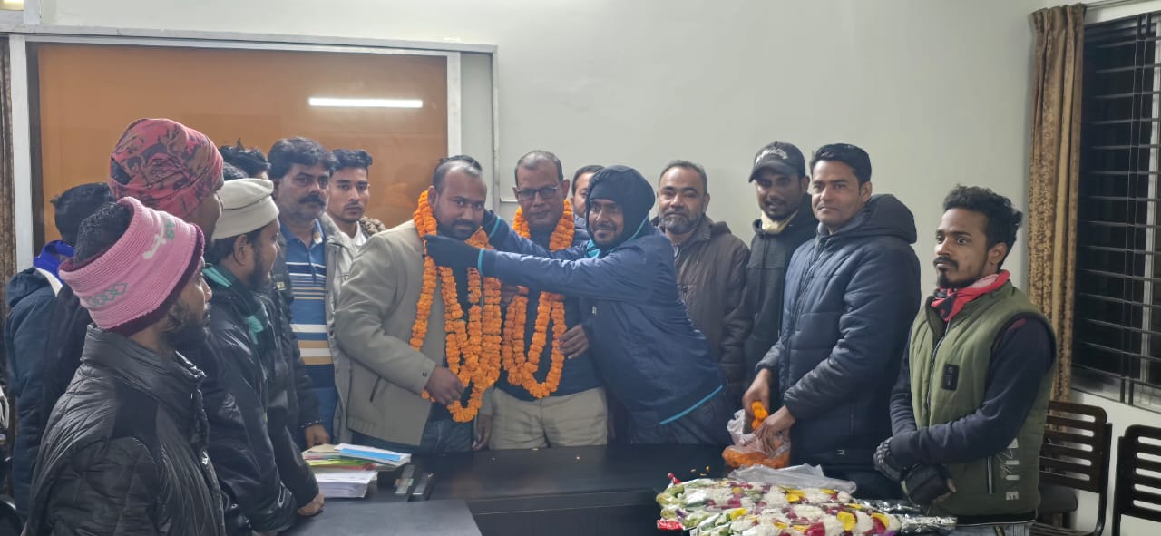 চুয়াডাঙ্গা জেলা ট্রাক মালিক গ্রুপের নবনির্বাচিত কমিটিকে শুভেচ্ছা