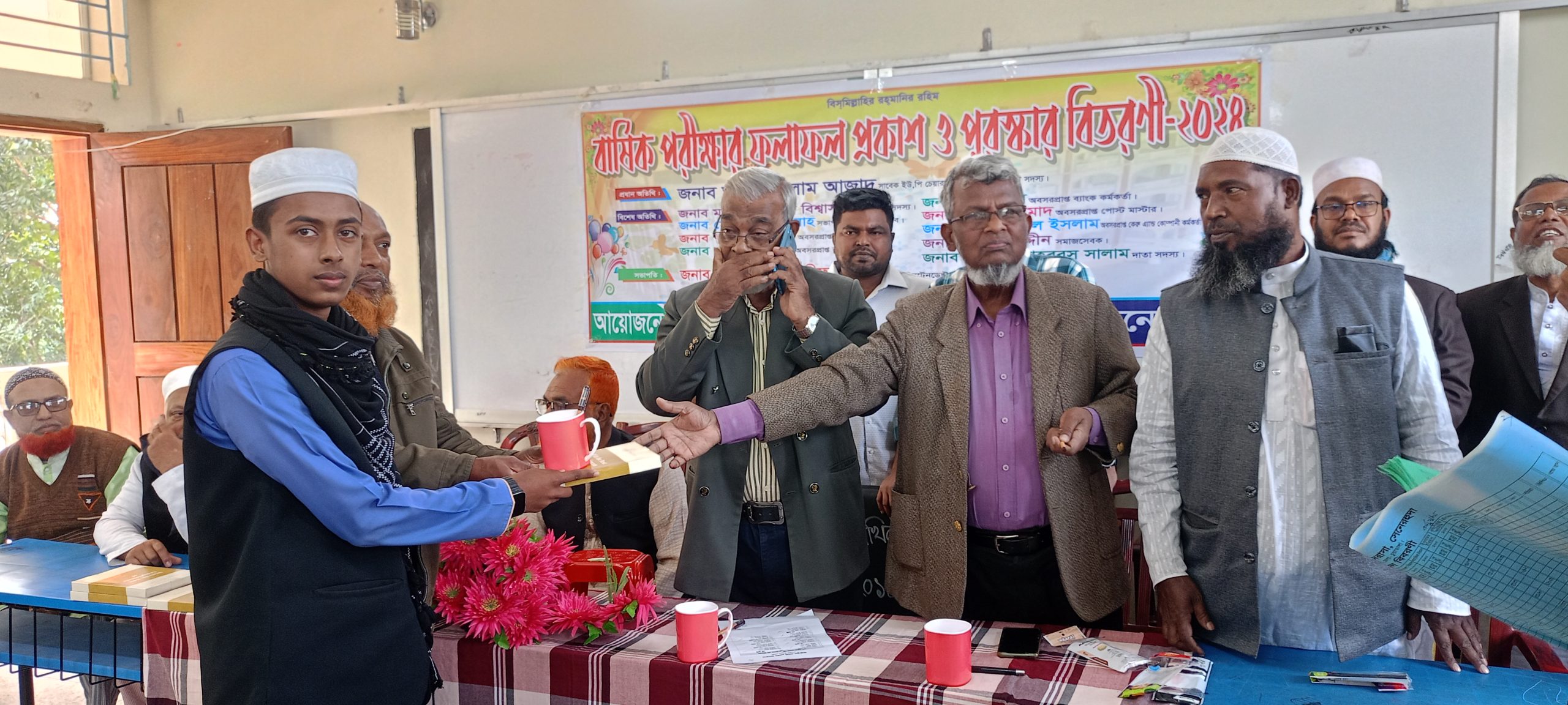 সেনেরহুদা জান্নাতুল খাদরা দাখিল মাদ্রাসায় বার্ষিক পরীক্ষার ফল প্রকাশ