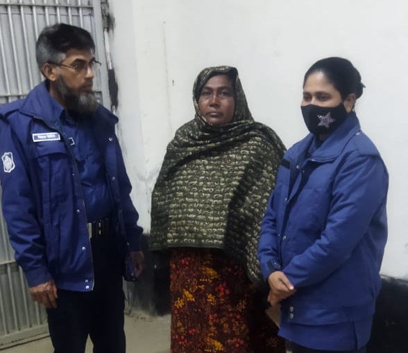 দর্শনায় ভ্রাম্যমাণ আদালতে নারী মাদক ব্যবসায়ীর কারাদণ্ড