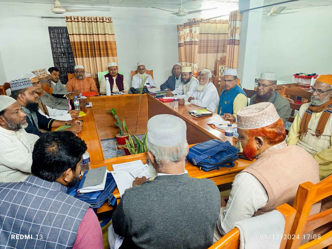 চুয়াডাঙ্গা জেলা জামায়াতের মাসিক সভায় আমির অ্যাড. রুহুল আমিন