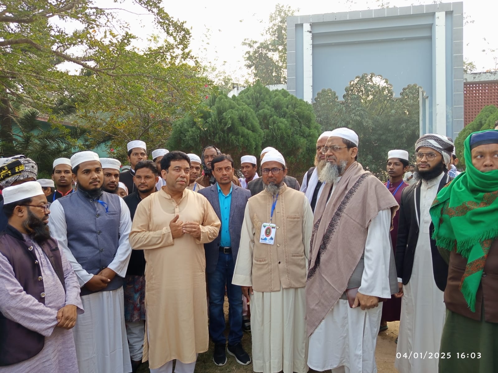 এক স্বপ্ন পূরণের গল্প হাজী শামসুজ্জোহা জামি’আ আরাবিয়া দারুল উলুম মাদ্রাসা