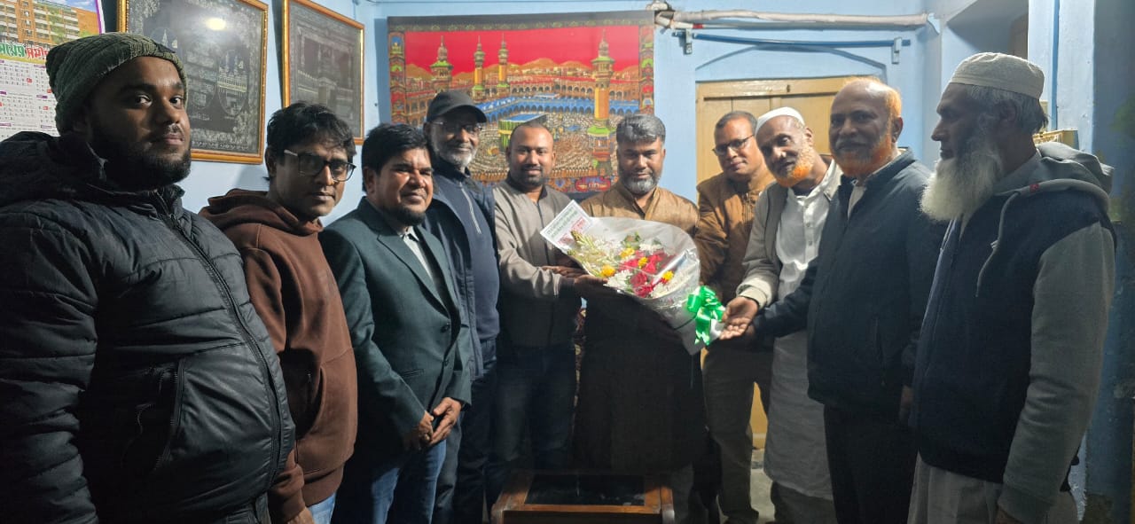 চুয়াডাঙ্গা জেলা বিএনপির সম্পাদক শরীফের সঙ্গে ট্রাক মালিক গ্রুপের শুভেচ্ছা বিনিময়