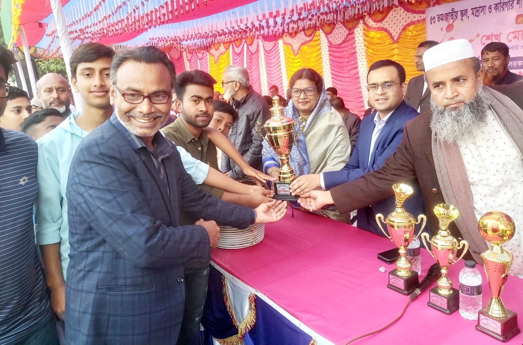 আলমডাঙ্গায় শীতকালীন ক্রীড়া প্রতিযোগিতা ও পুরস্কার বিতরণ