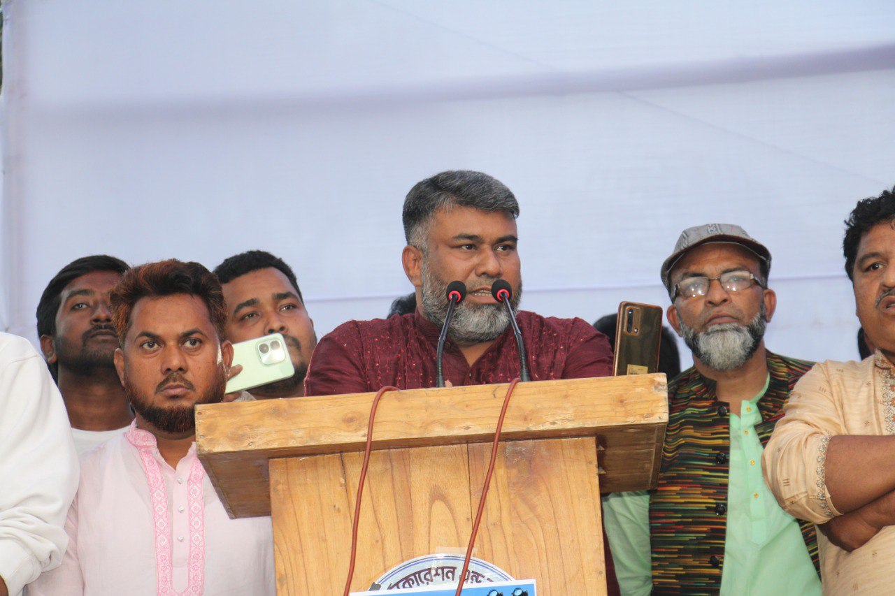 চুয়াডাঙ্গার শংকরচন্দ্র ইউনিয়ন বিএনপির জনসভায় নেতা-কর্মীদের ঢল