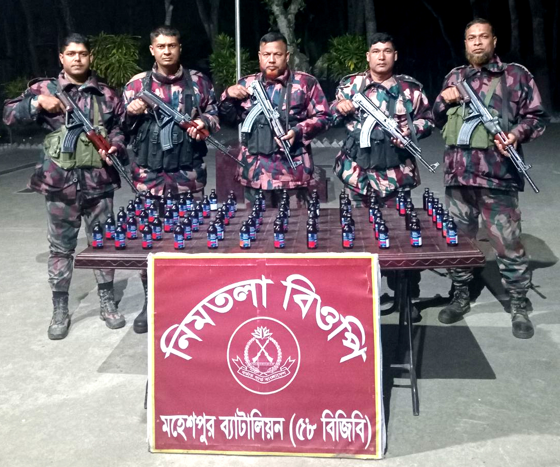 মহেশপুর সীমান্তে ৫৮ বিজিবির পৃথক অভিযান পরিচালনা
