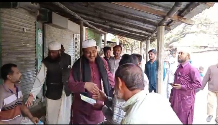 আলুকদিয়ায় জামায়াত নেতা অ্যাড. রাসেলের গণসংযোগ