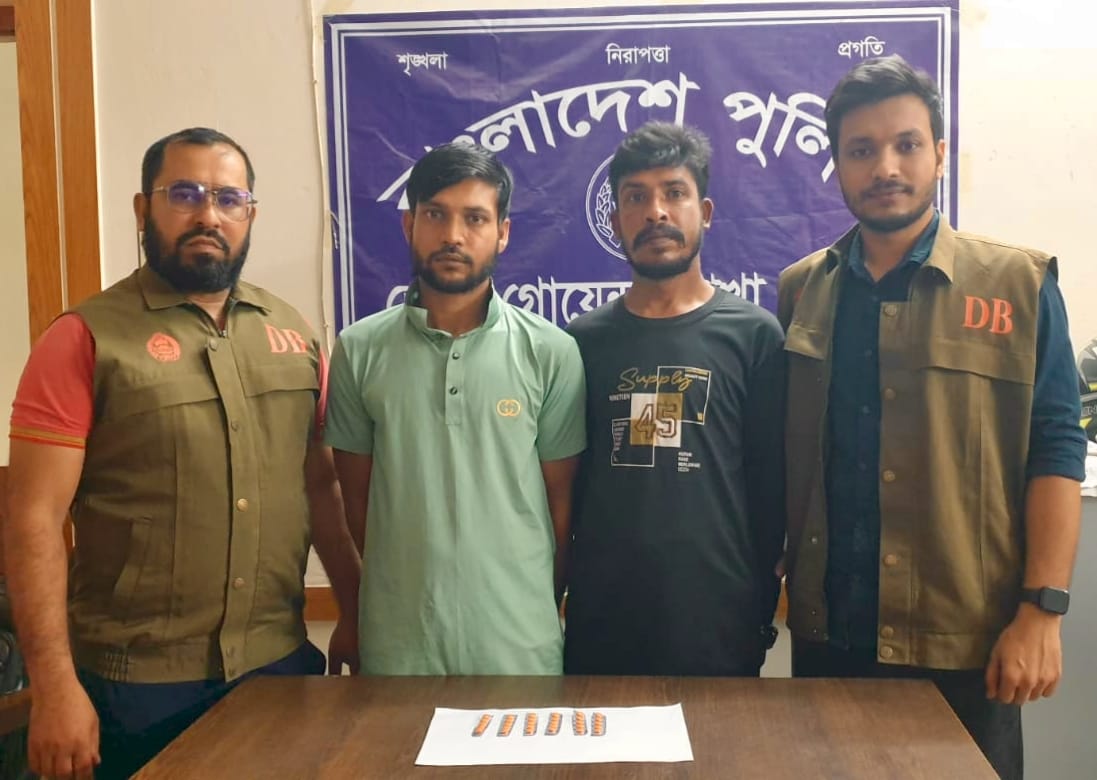 চুয়াডাঙ্গায় ট্যাপেন্টাডল ট্যাবলেটসহ আটক ২