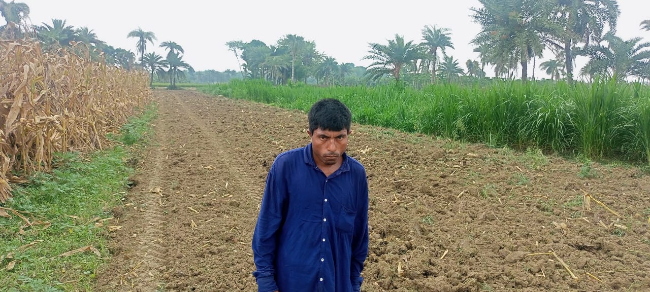 দামুড়হুদায় প্রতিবন্ধীর খেত ট্রাক্টর দিয়ে বিনষ্ট, থানায় অভিযোগ