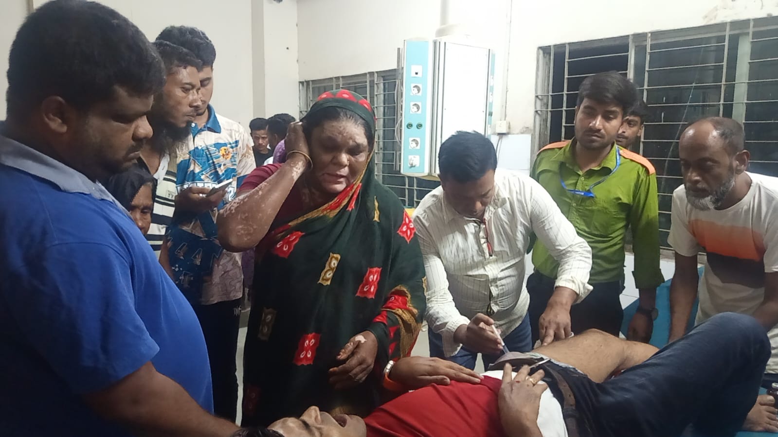 চুয়াডাঙ্গায় তরমুজ নিয়ে দ্বন্দ্বে দুজনকে কুপিয়ে জখম
